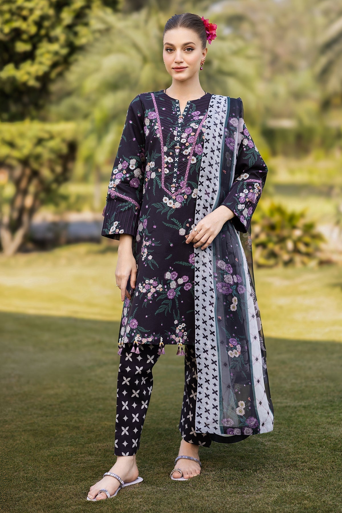 Alizeh | Sheen Lawn Prints 25 | AF-PL-6039-Tod XS Black Lawn