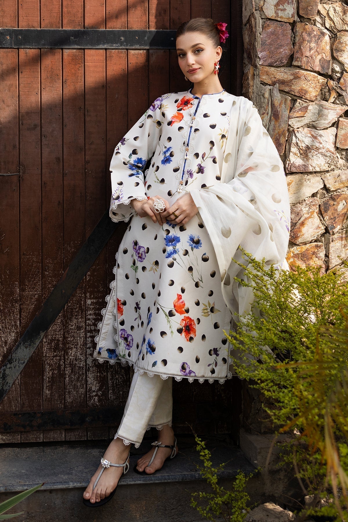 Alizeh | Sheen Lawn Prints 25 | AF-PL-6037-Loco XL White Lawn