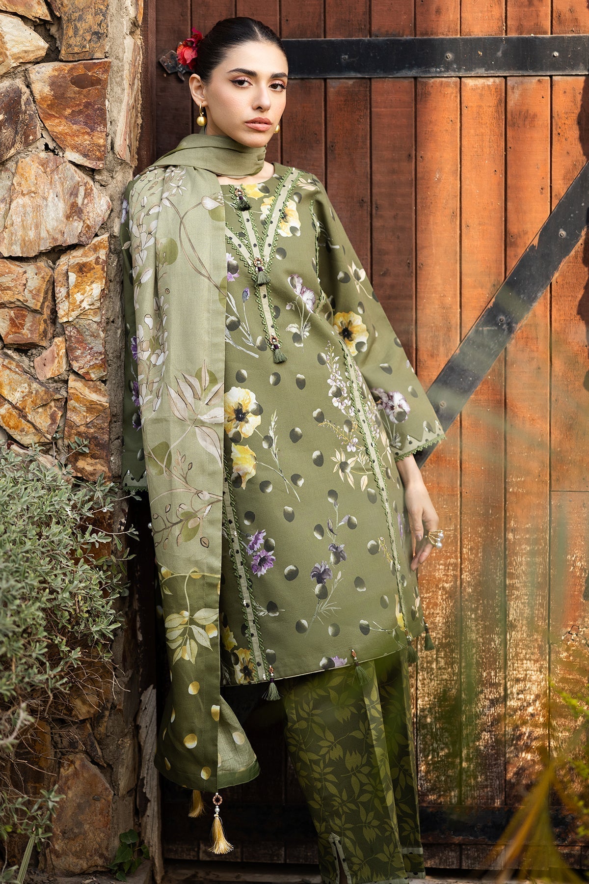 Alizeh | Sheen Lawn Prints 25 | AF-PL-6038-Willow L Olive Green Lawn