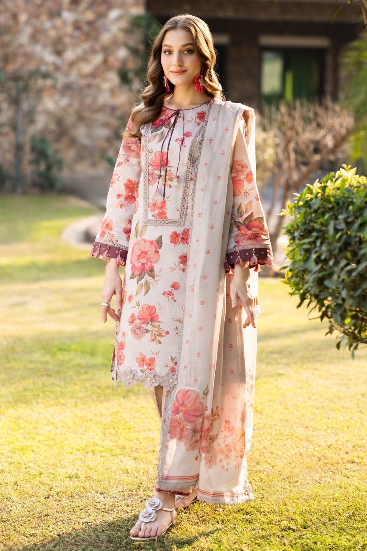 Alizeh | Sheen Lawn Prints 25 | AF-PL-6027-Sian XS Beige Lawn