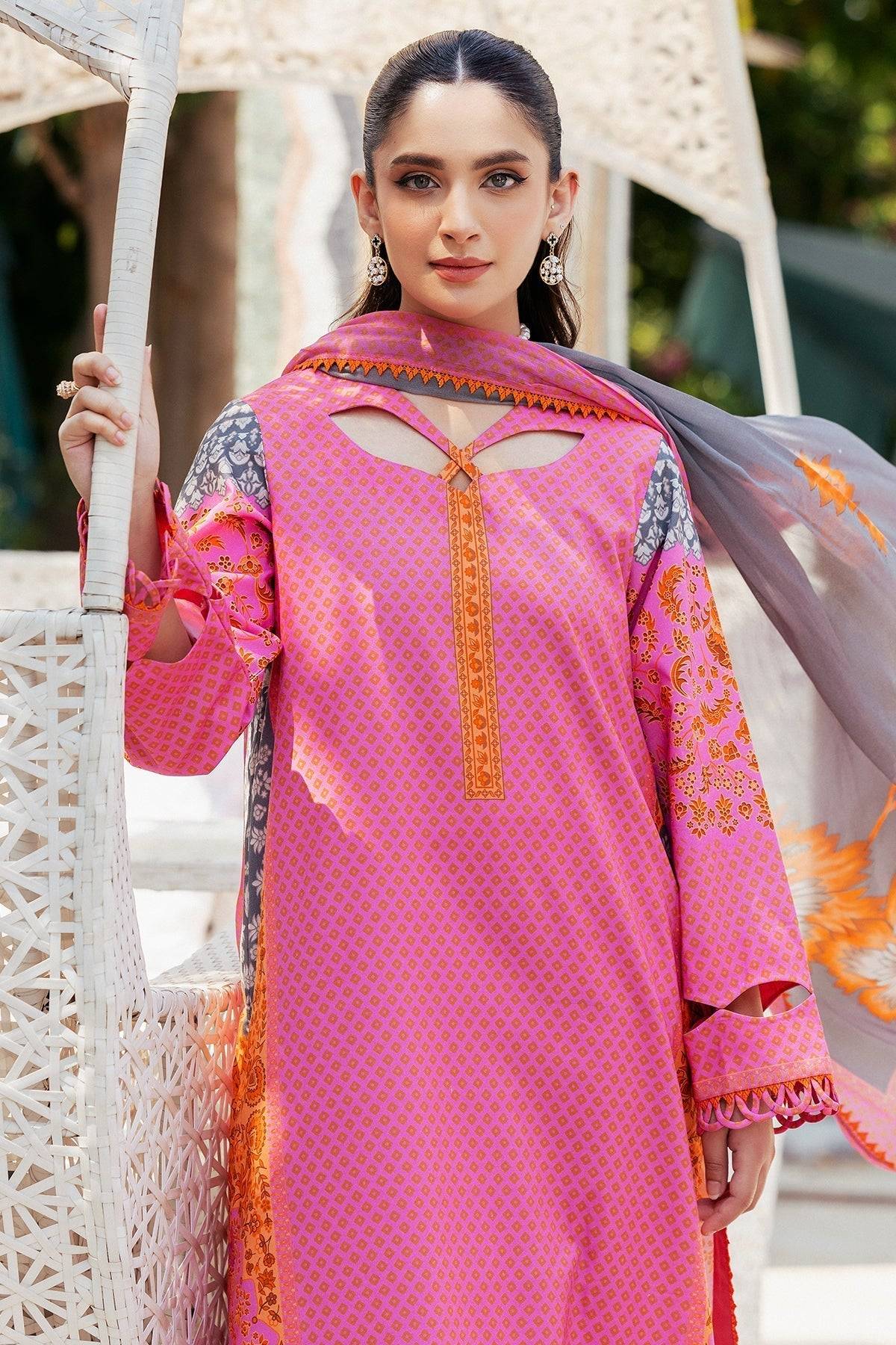 Charizma | C Prints Vol 6 | CP4-54 - Pakistani Designer Dress - by Charizma | Type: Casuals - 100% Original at Saira Sultan
