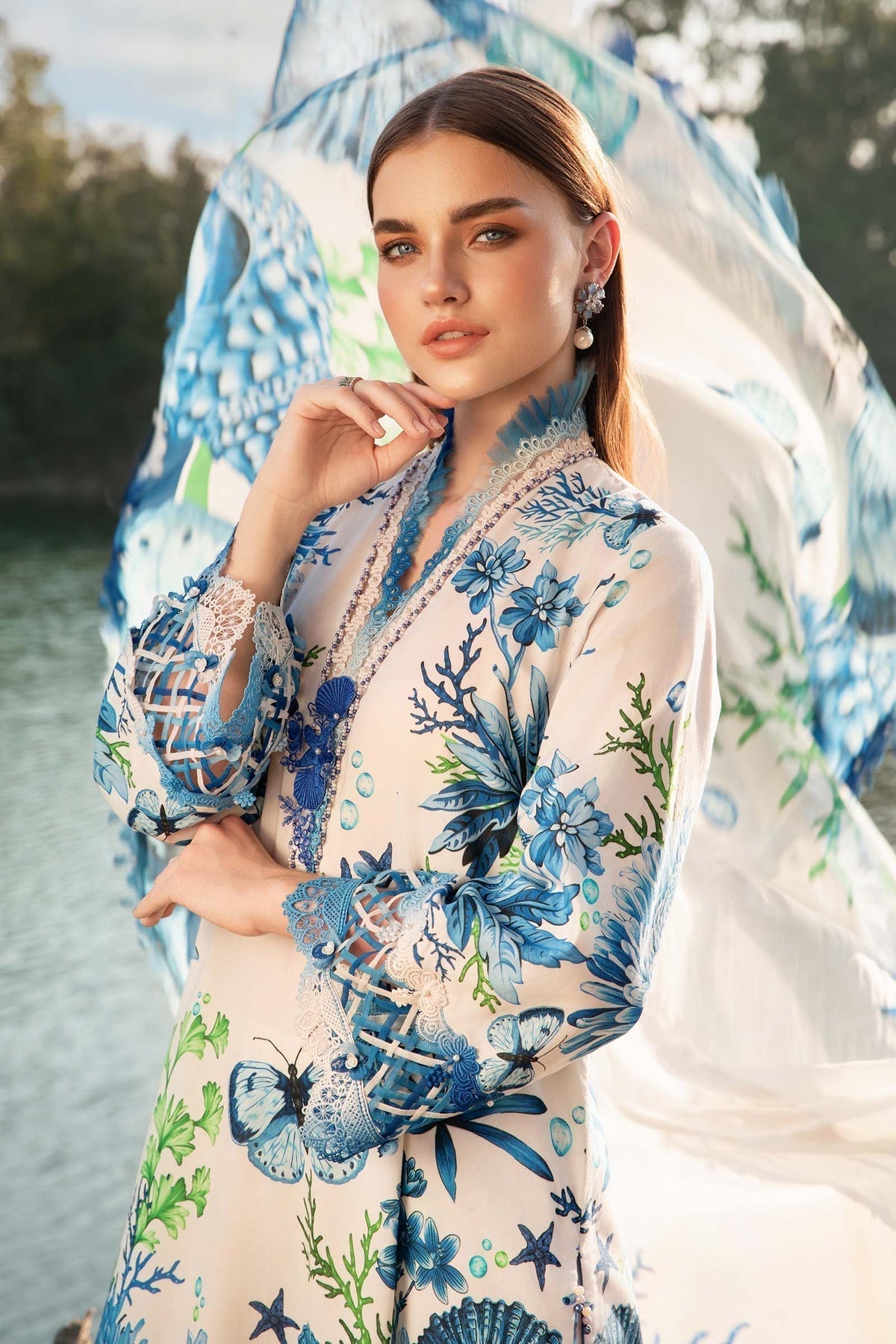 Maria B | M Prints 25 | MPT-2510-B XL White Lawn