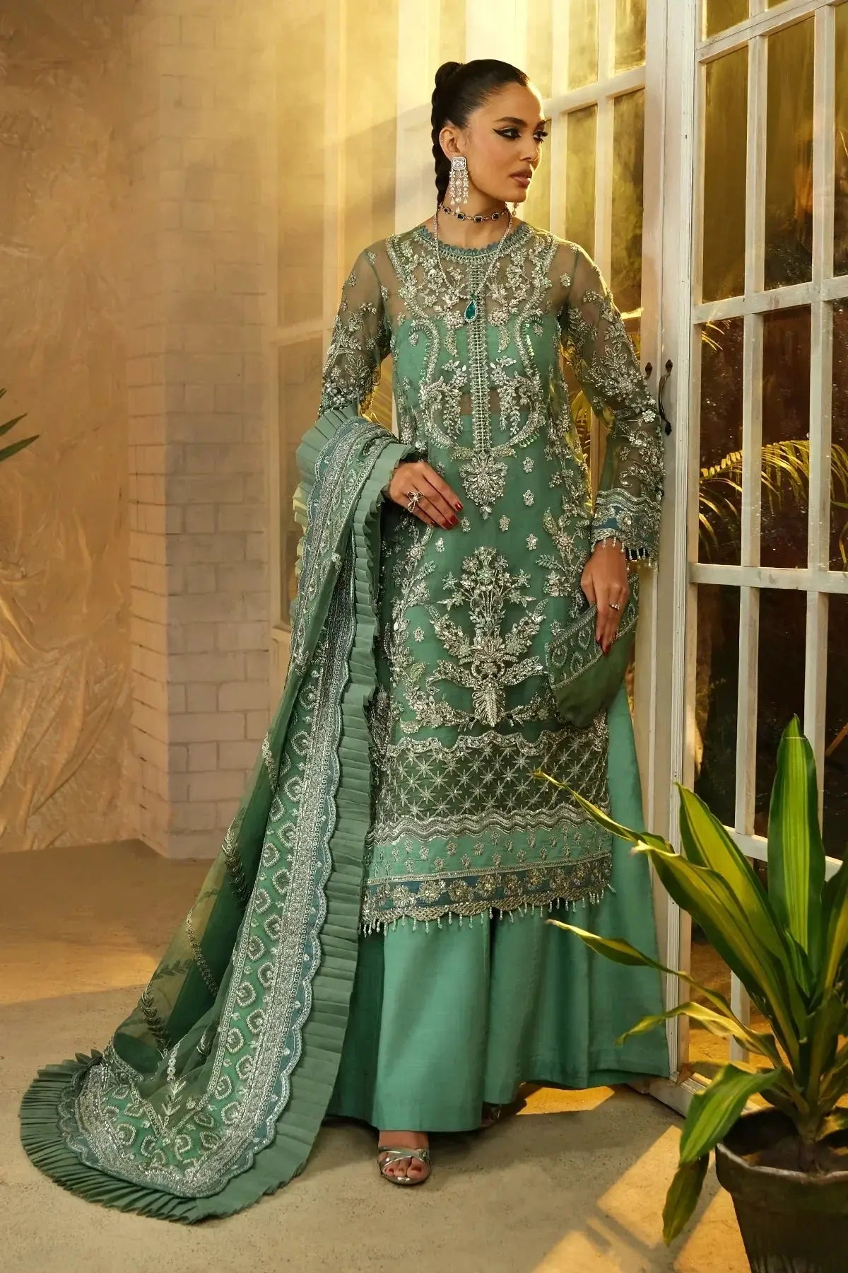 Mina Kashif | Kahani Luxury Formals 23 | Menara - Pakistani Designer Dress - by Mina Kashif | Type: Formal - 100% Original at Saira Sultan