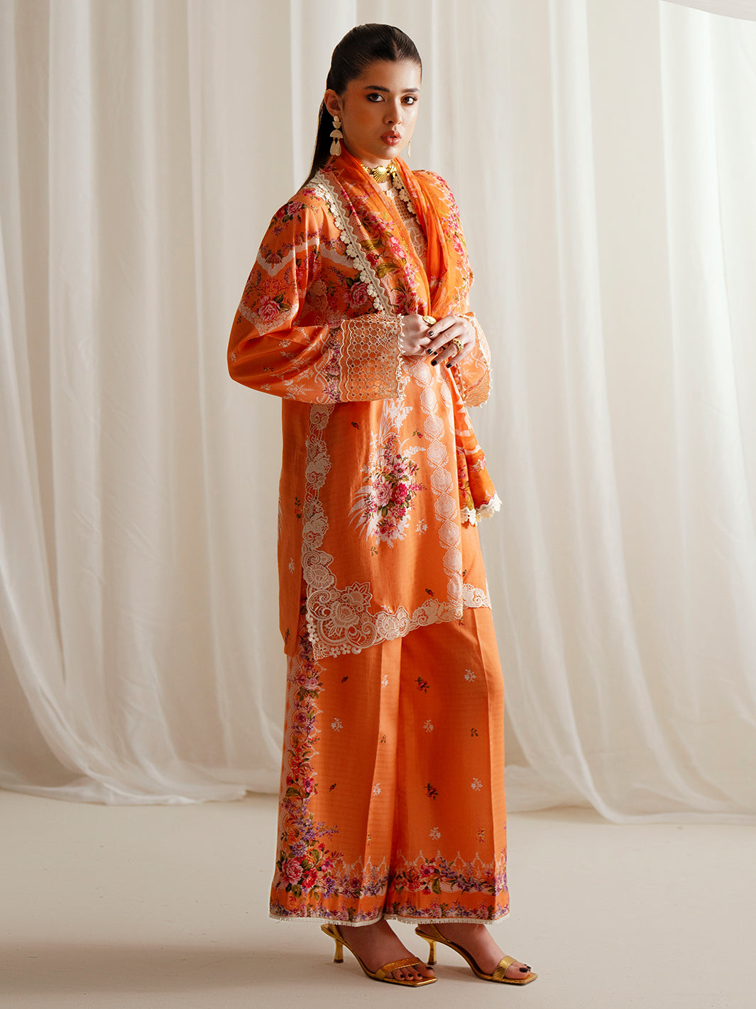 Bin Ilyas | Eres Bonita Viscose 25 | 1101-A - Pakistani Designer Dress - by Bin Ilyas - Type : Ladies Clothes - 100% Original at Saira Sultan