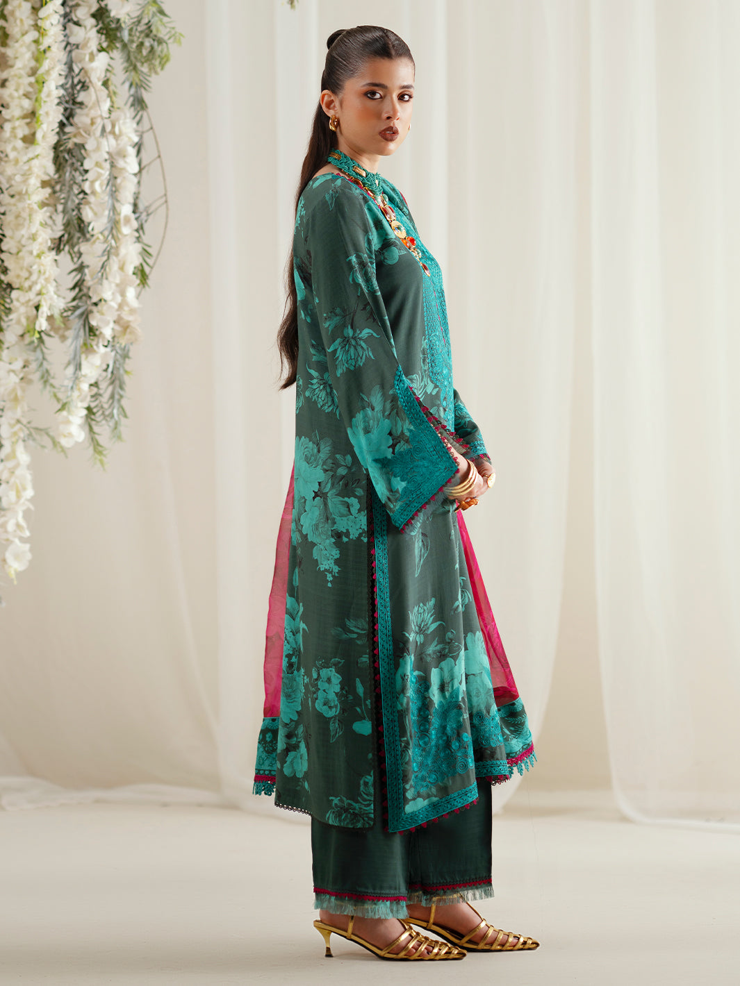 Bin Ilyas | Eres Bonita Viscose 25 | 1106-B - Pakistani Designer Dress - by Bin Ilyas - Type : Ladies Clothes - 100% Original at Saira Sultan