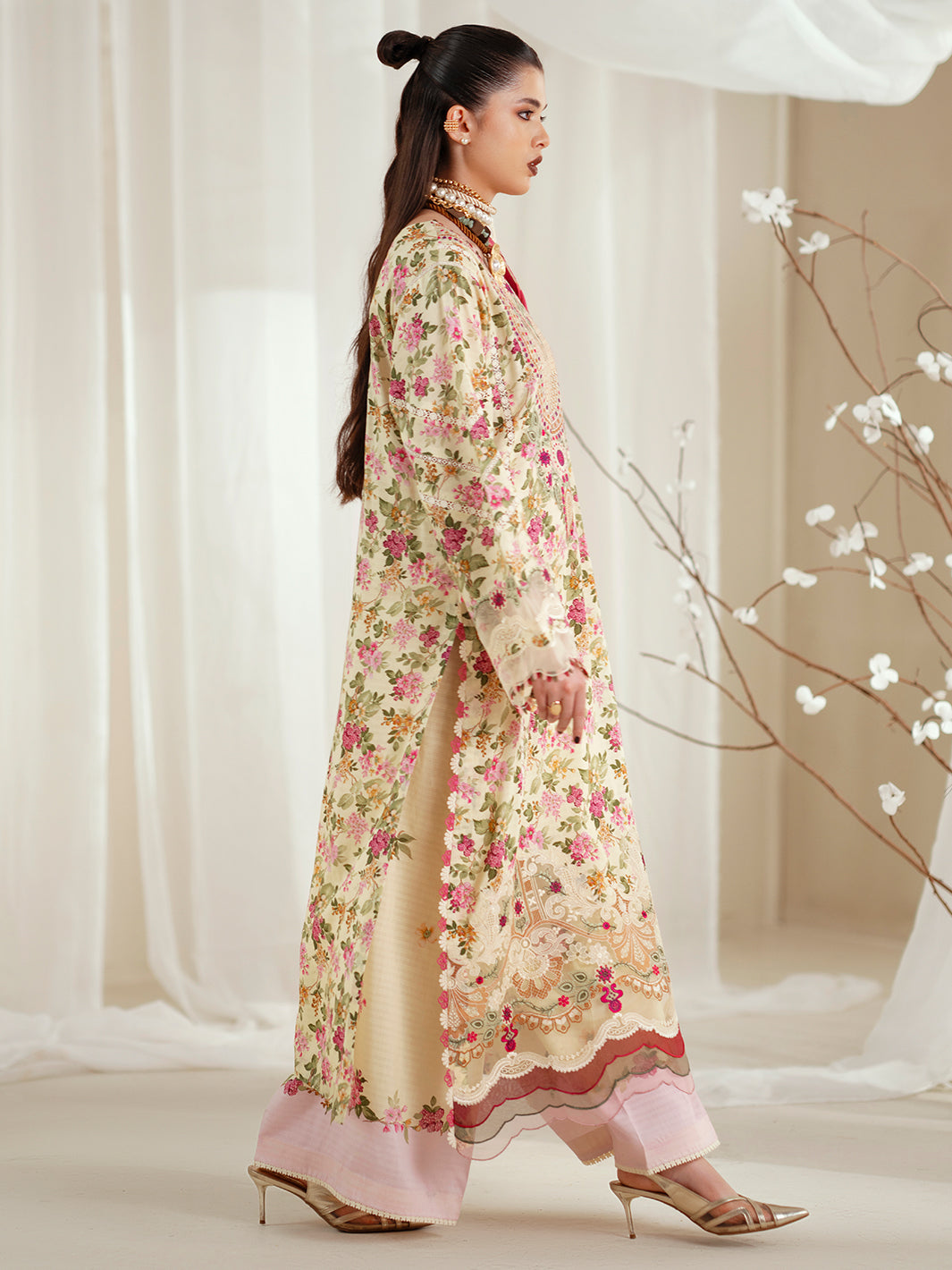 Bin Ilyas | Eres Bonita Viscose 25 | 1107-A - Pakistani Designer Dress - by Bin Ilyas - Type : Ladies Clothes - 100% Original at Saira Sultan