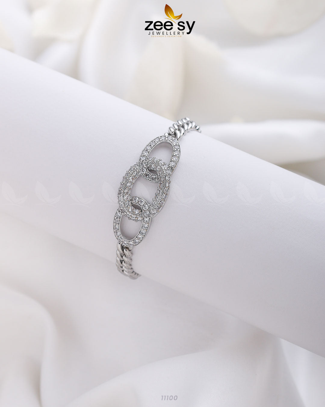 Three Linked Circles Bracelet Silver