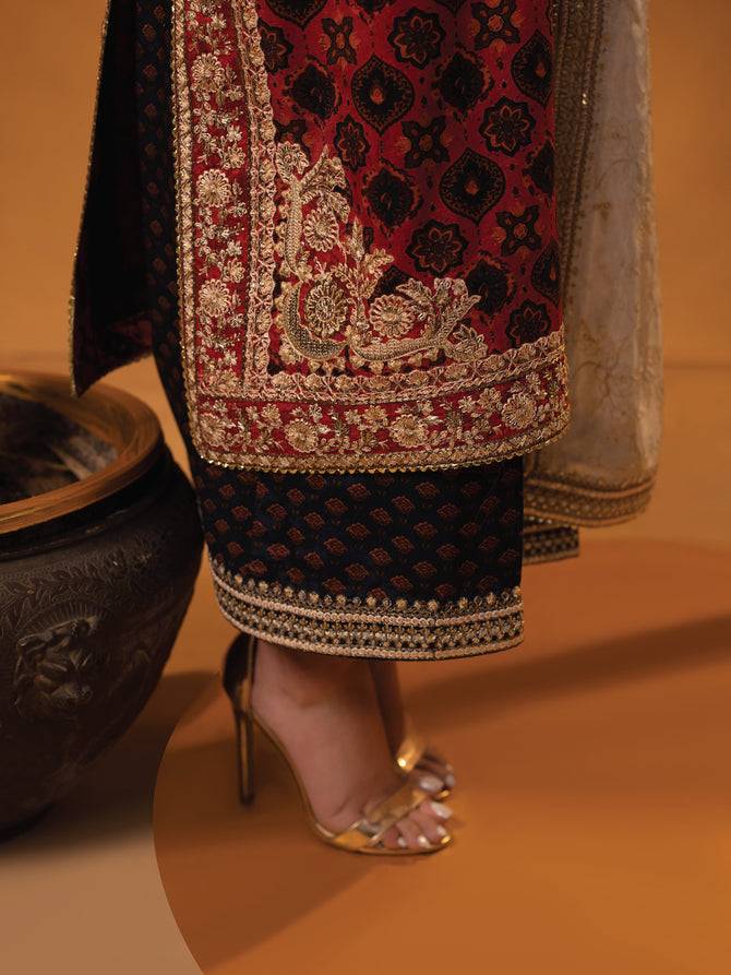 Faiza Faisal | Signature Pret Eid Edit |Carina - Pakistani Designer Dress - by Faiza Faisal | Type: Luxury - 100% Original at Saira Sultan