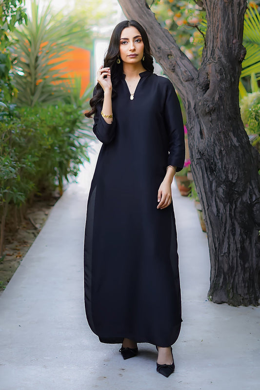 Erum Khan | Nue 25 | Midnight Enigma XS Black Pure Raw Silk