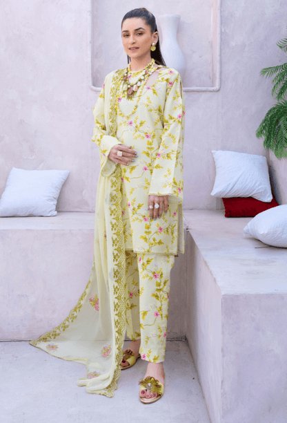 Humdum | Gardenia Lawn 24 | PLG 3 - D07 - Pakistani Designer Dress - by HumDum | Type: Luxury - 100% Original at Saira Sultan