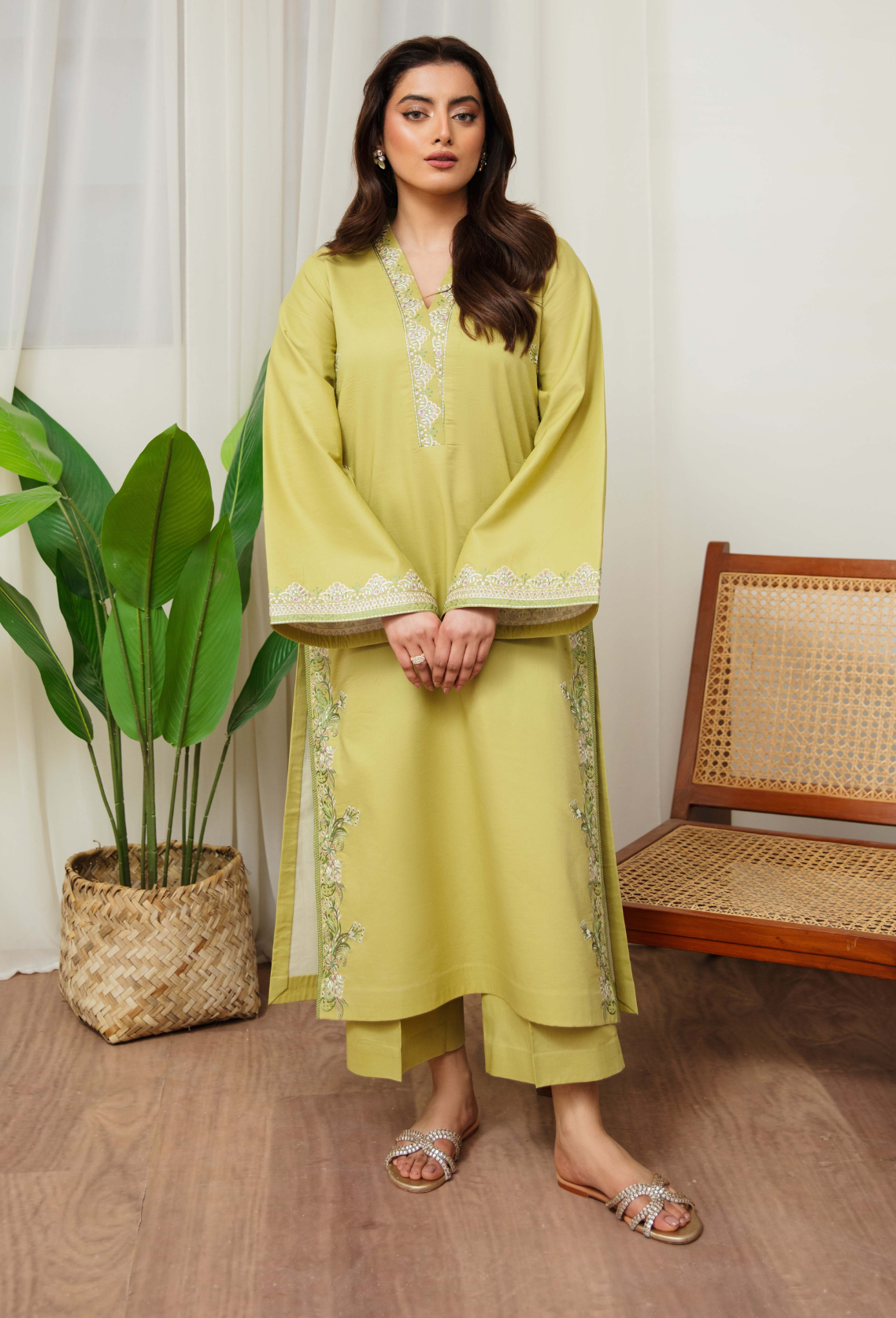 Humdum | Ayra Ready to wear | Ayra - D08 XS Lime Lawn