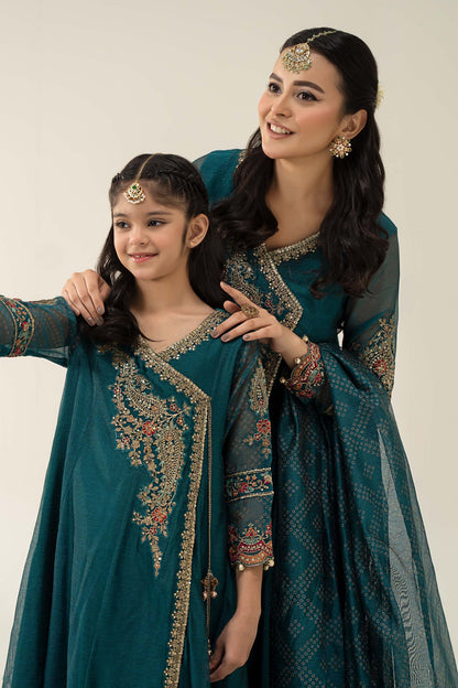 Maria B | 3 Piece Embroidered Paper Cotton Suit | MKD-W24-22 8-Jun Green