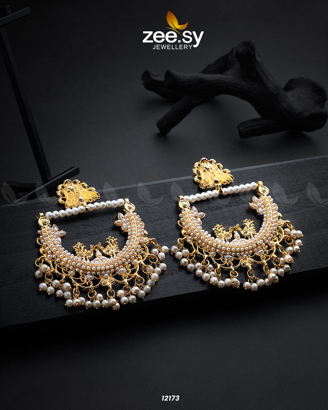Reverie Earrings Golden White