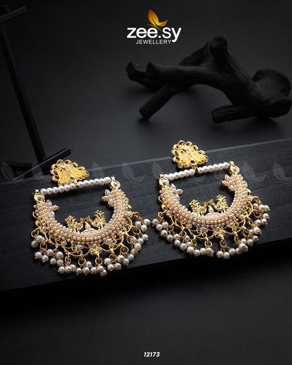 Reverie Earrings Golden White