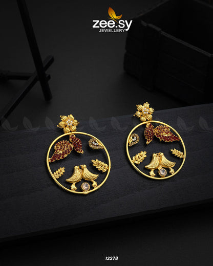 Nouveau Earrings Red