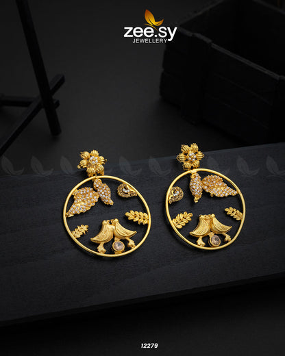 Nouveau Earrings White