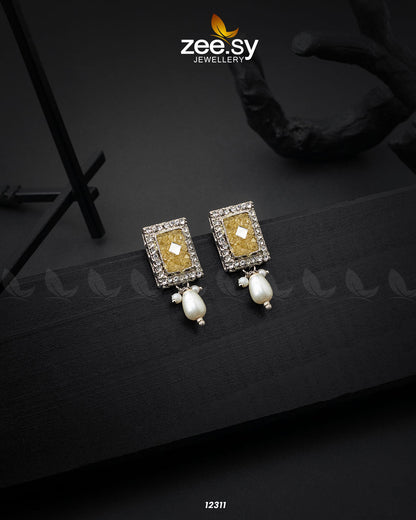 Gravel Earrings Lemon
