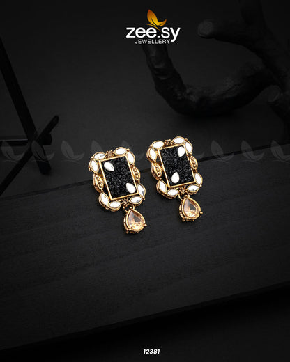 Ethereal Earrings Black