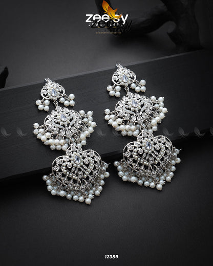 Keerthi's Earrings Silver Pearl