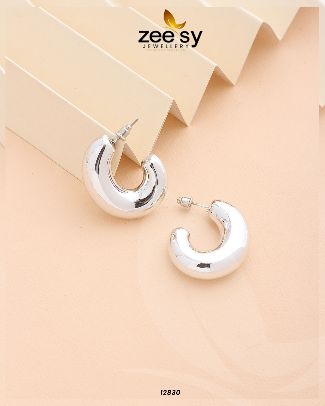 C-Type Stud Earrings Silver