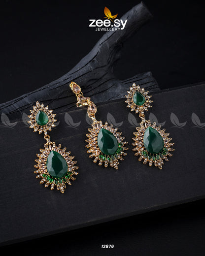 Lupine Earrings Golden Green