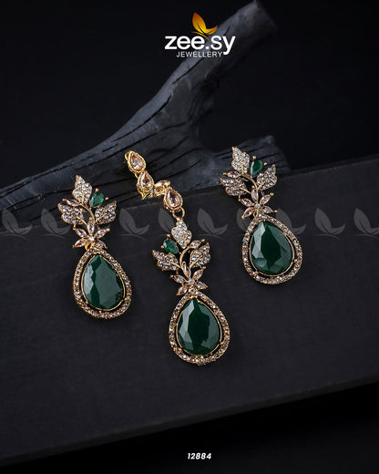 Crocus Earrings Golden Green