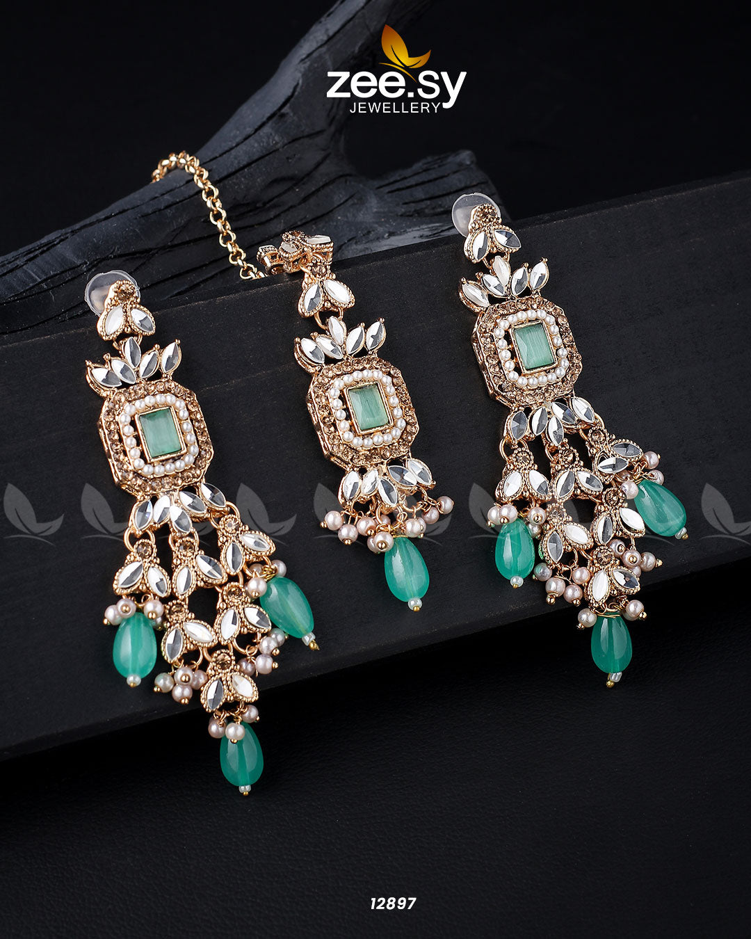 Dictamnus Earrings Golden Mint Green