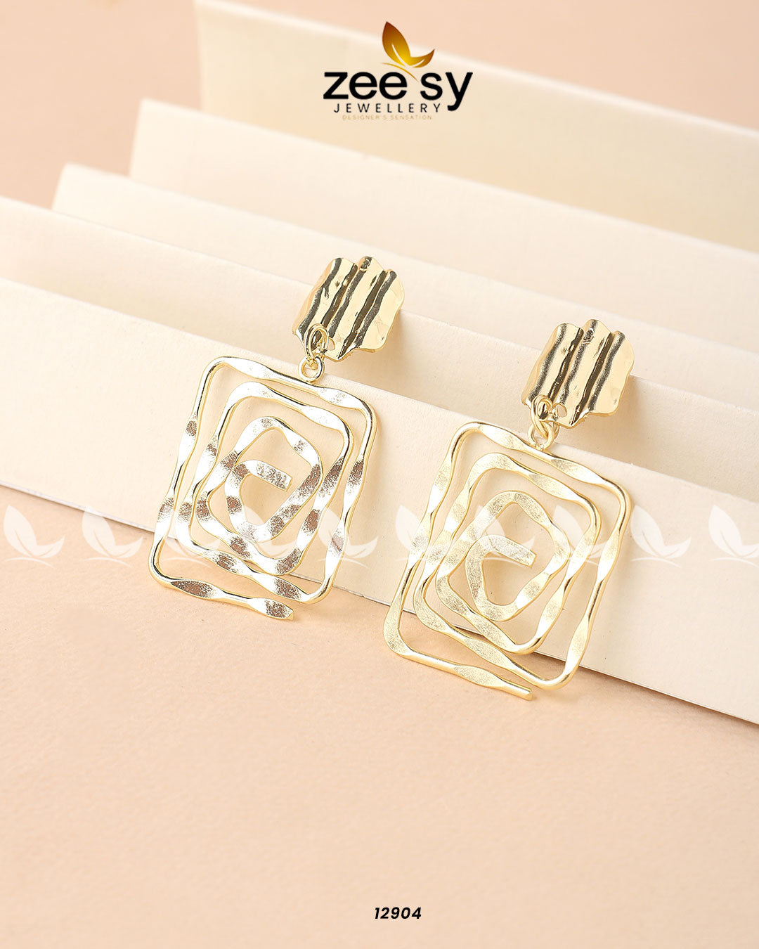Anemone Earrings Golden