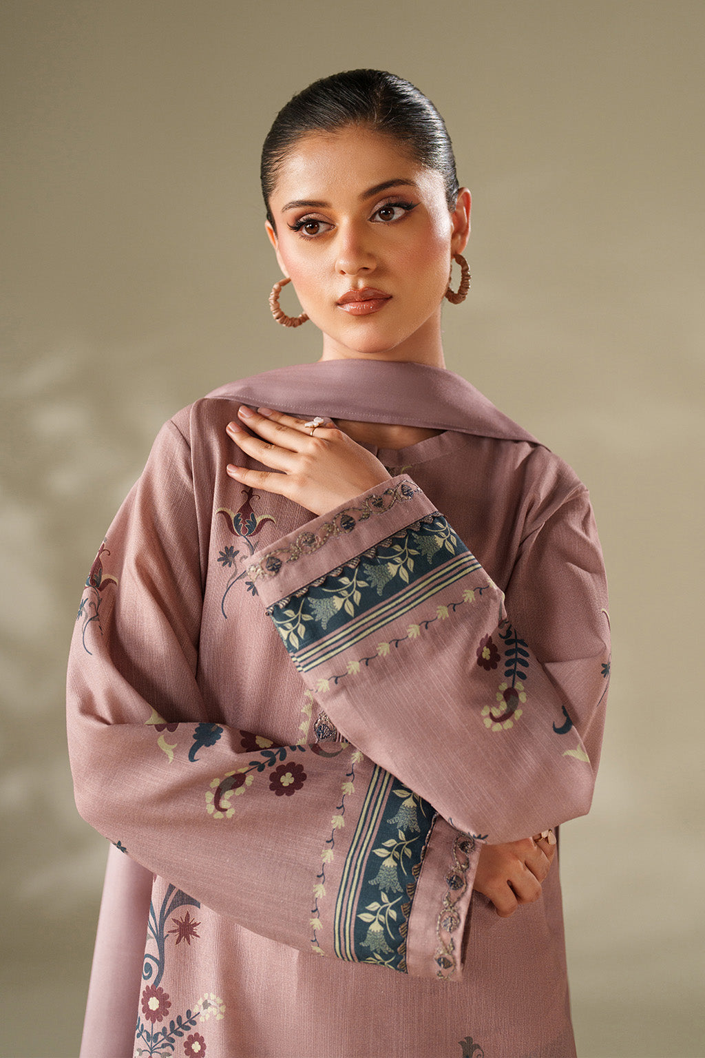 Iznik | Winter Chapter 25 | UE-569 Printed Khaddar by Iznik - Designer Dress - Type : Ladies Clothes - Available at Saira Sultan - 100% Original 