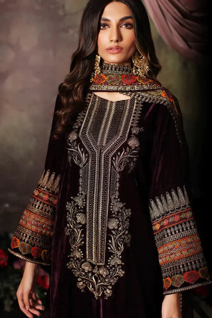 Charizma | Signora Velvet 23 | CVT3-01 - Pakistani Designer Dress - by Charizma | Type: Formal - 100% Original at Saira Sultan
