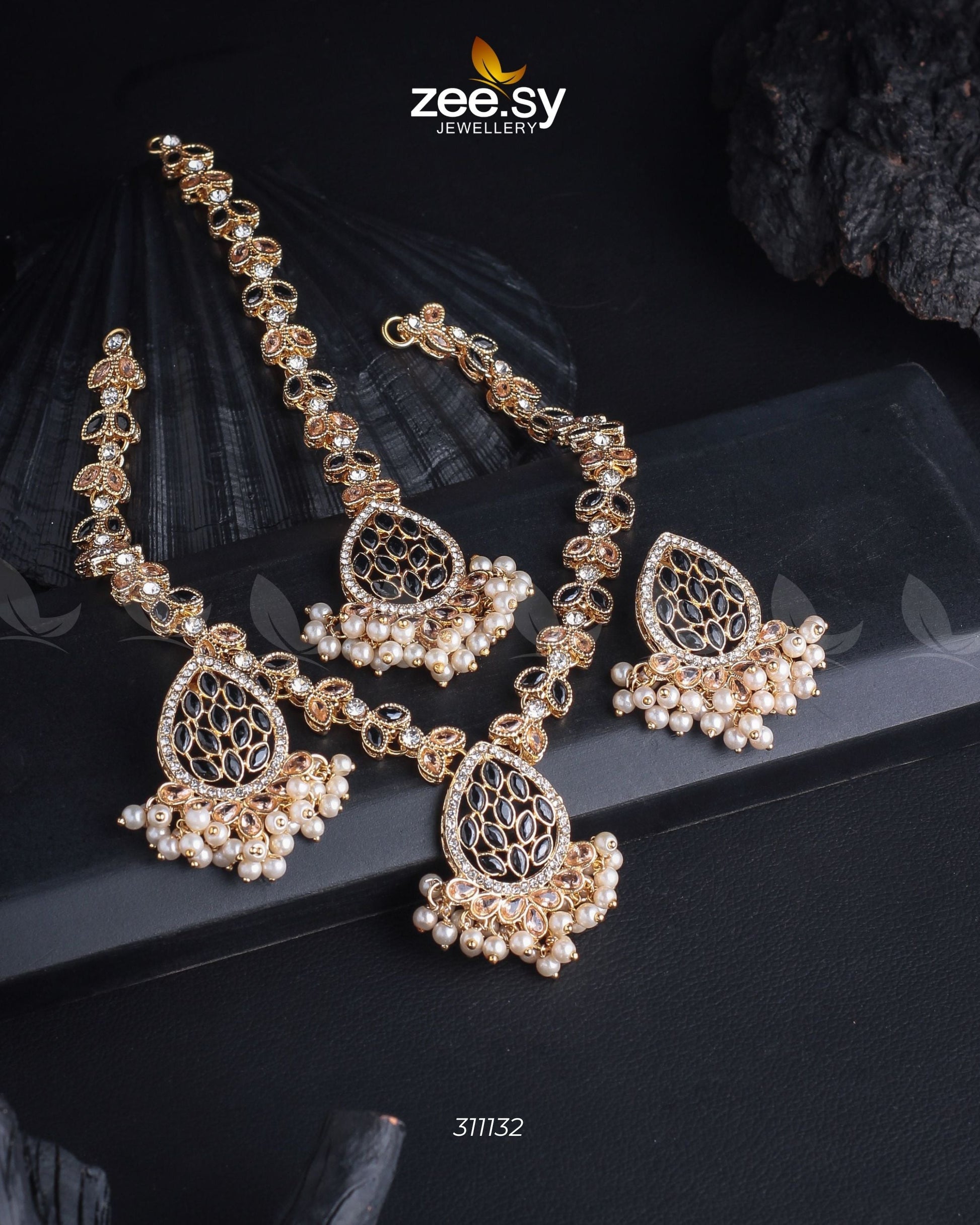 Luxe Necklace Set Golden Black