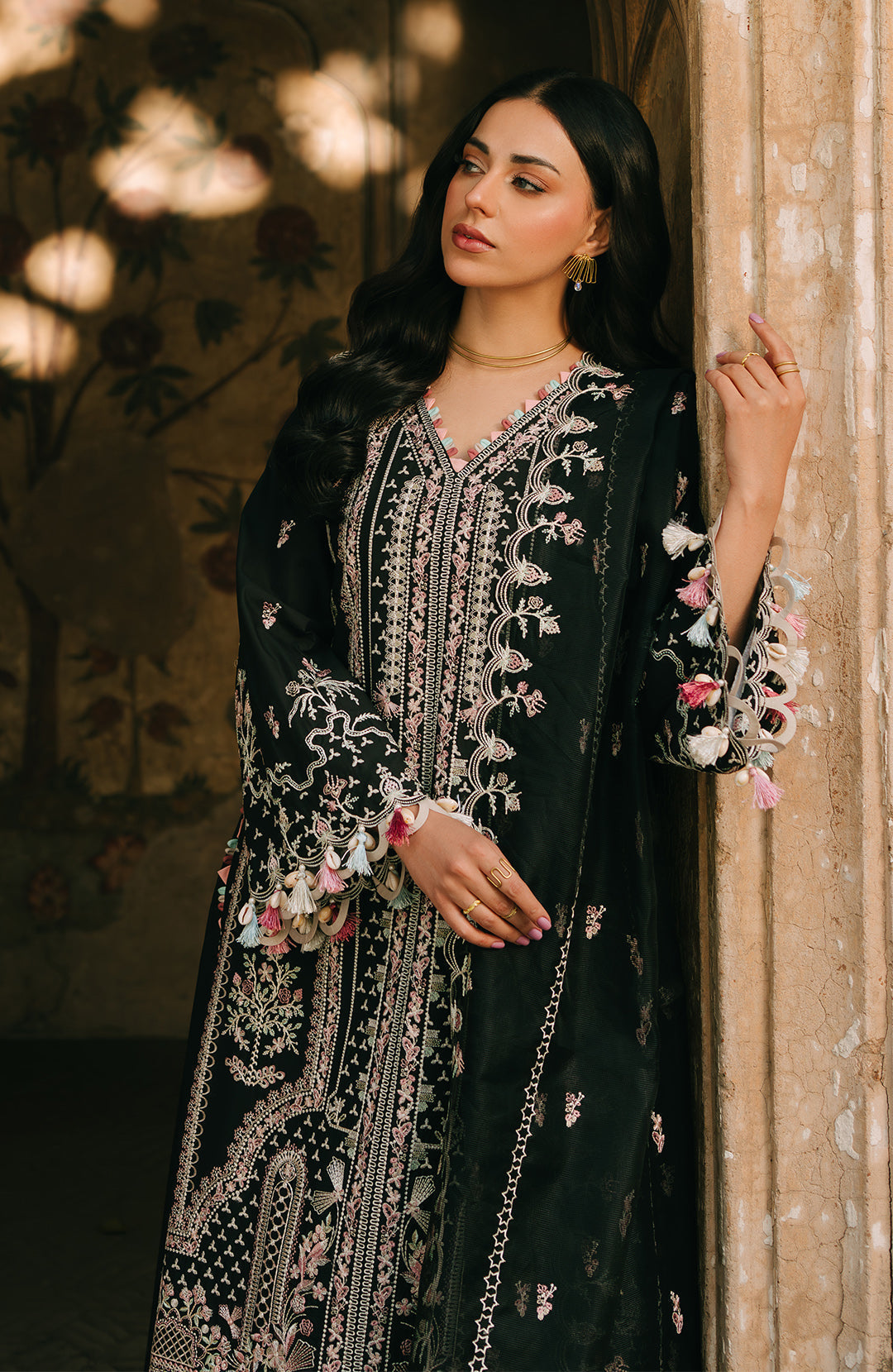Fiona | Sarang Lawn 25 | Kara M Black Lawn