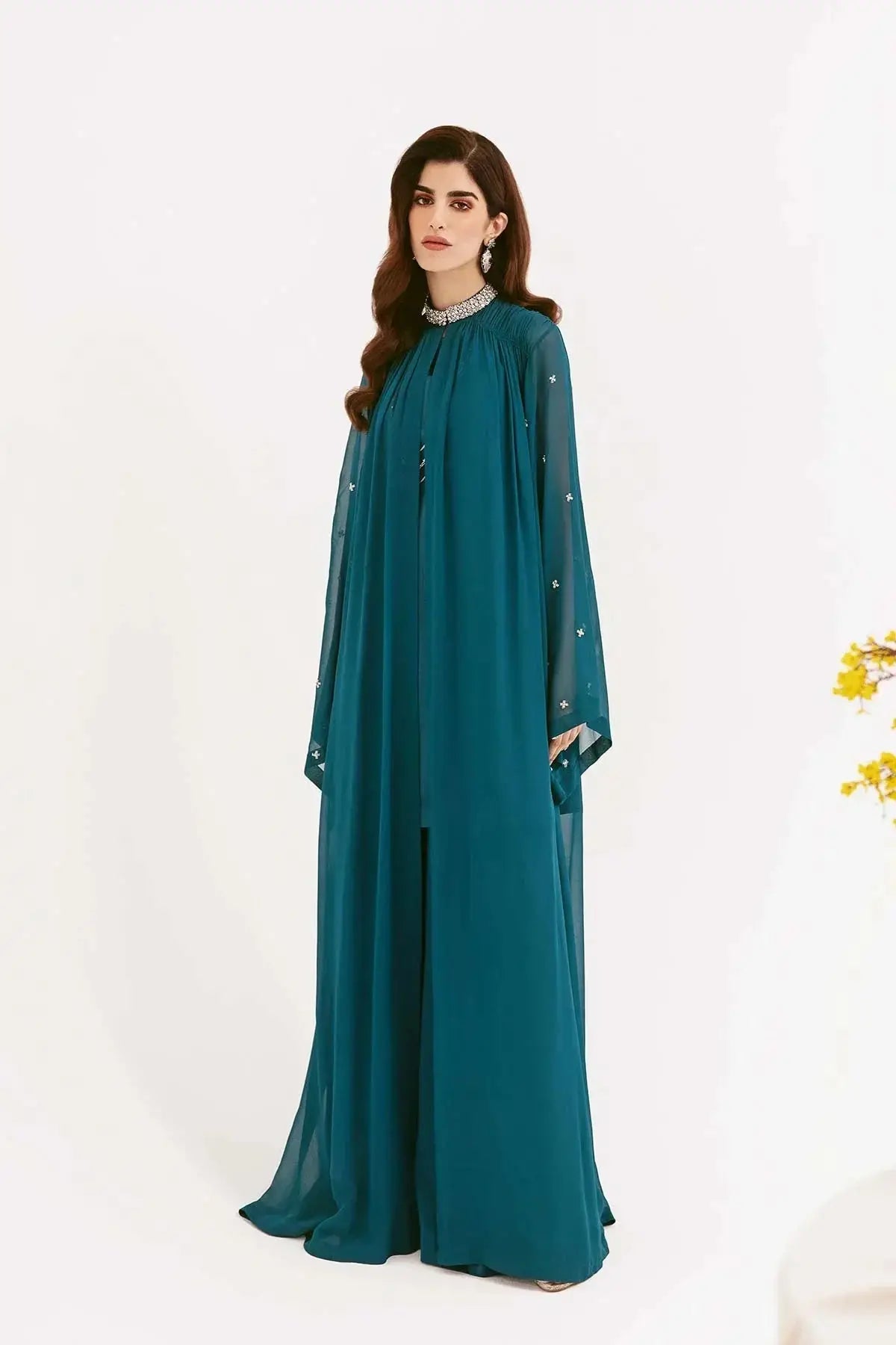 Mina Kashif | Ala Mode Luxury Formals 23 |Elisa - Pakistani Designer Dress - by Mina Kashif | Type: Luxury - 100% Original at Saira Sultan