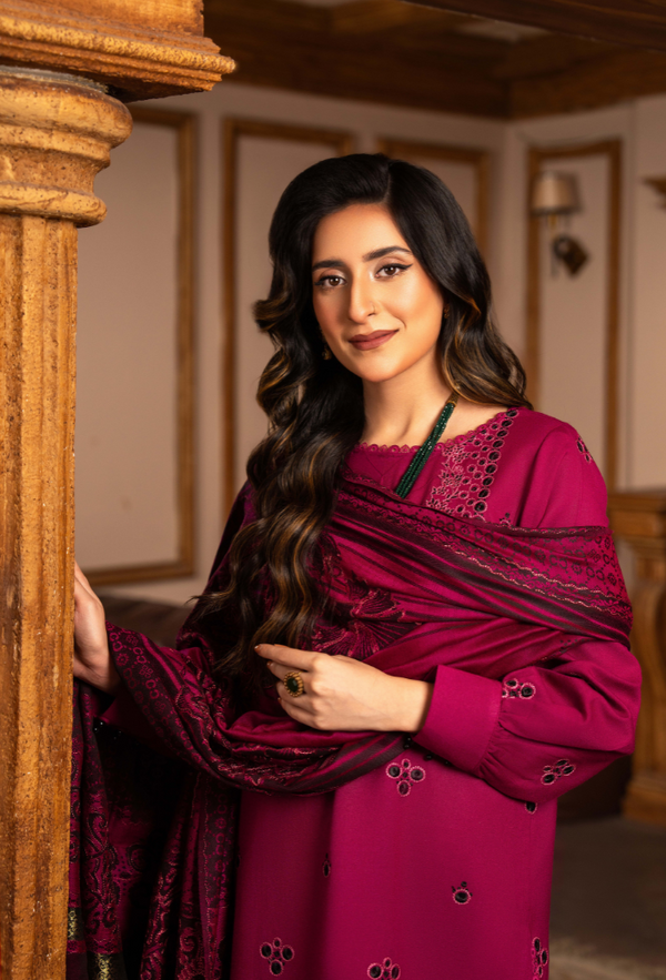 Humdum | Aaima 25 |  D09 - Pakistani Designer Dress - by Humdum - Type : Ladies Clothes - 100% Original at Saira Sultan