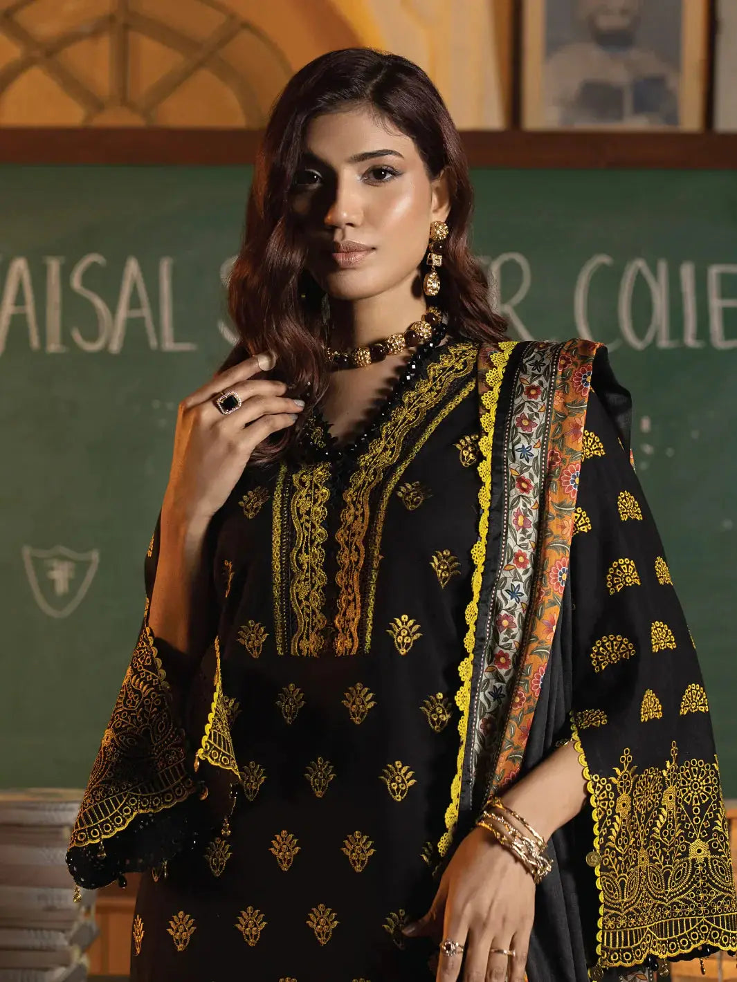 Faiza Faisal | Maya Luxury Lawn | Clara - Pakistani Designer Dress - by Faiza Faisal | Type: Luxury - 100% Original at Saira Sultan