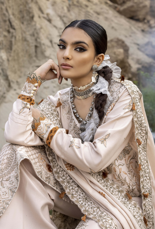 Humdum I Sierra Wool I Sierra-D09 - Pakistani Designer Dress - by Humdum - Type : Ladies Clothes - 100% Original at Saira Sultan