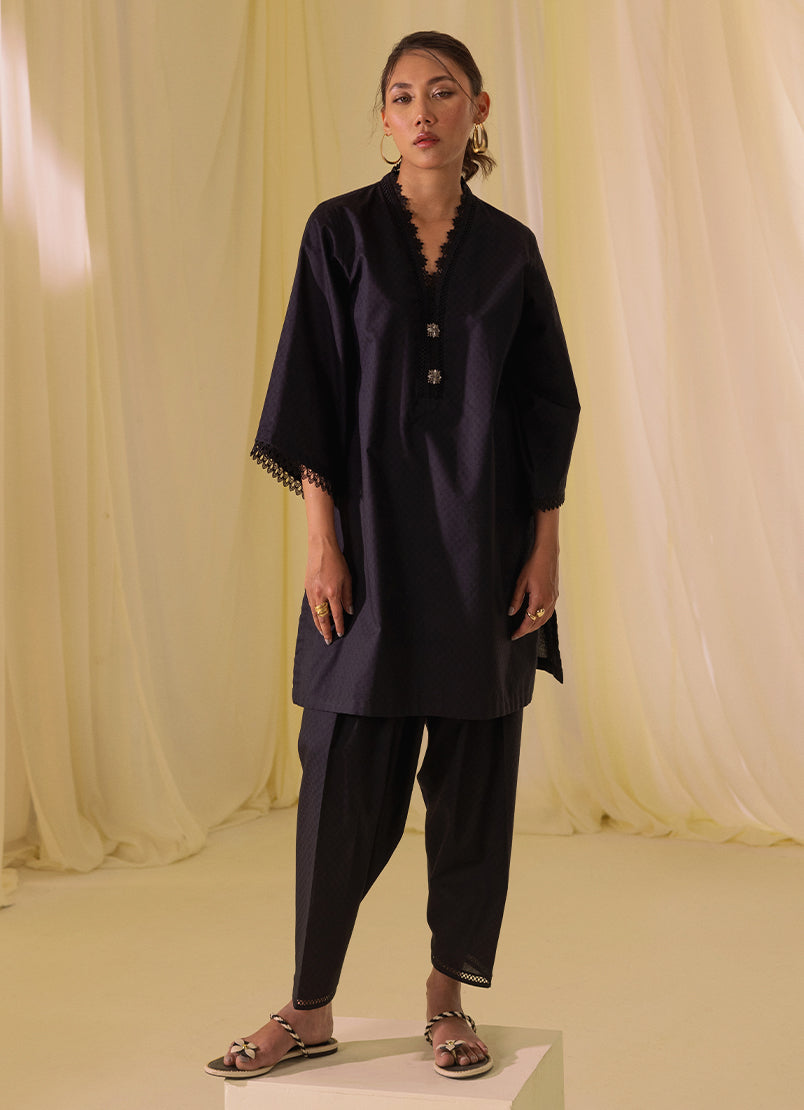 Image | Spring Basics 25 | IJSL-214004-12181 XS Black Jacquard