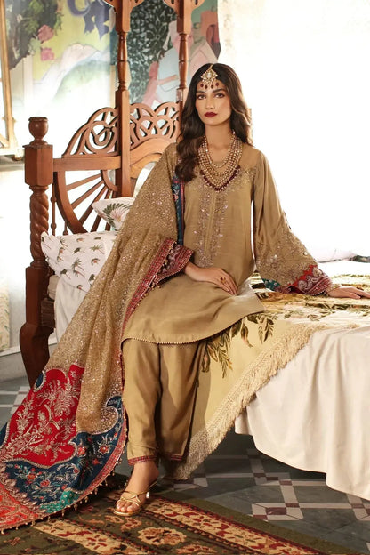 Mina Kashif | Meeral Formals 23 | MKF23-16 - Pakistani Designer Dress - by Mina Kashif | Type: Formal - 100% Original at Saira Sultan