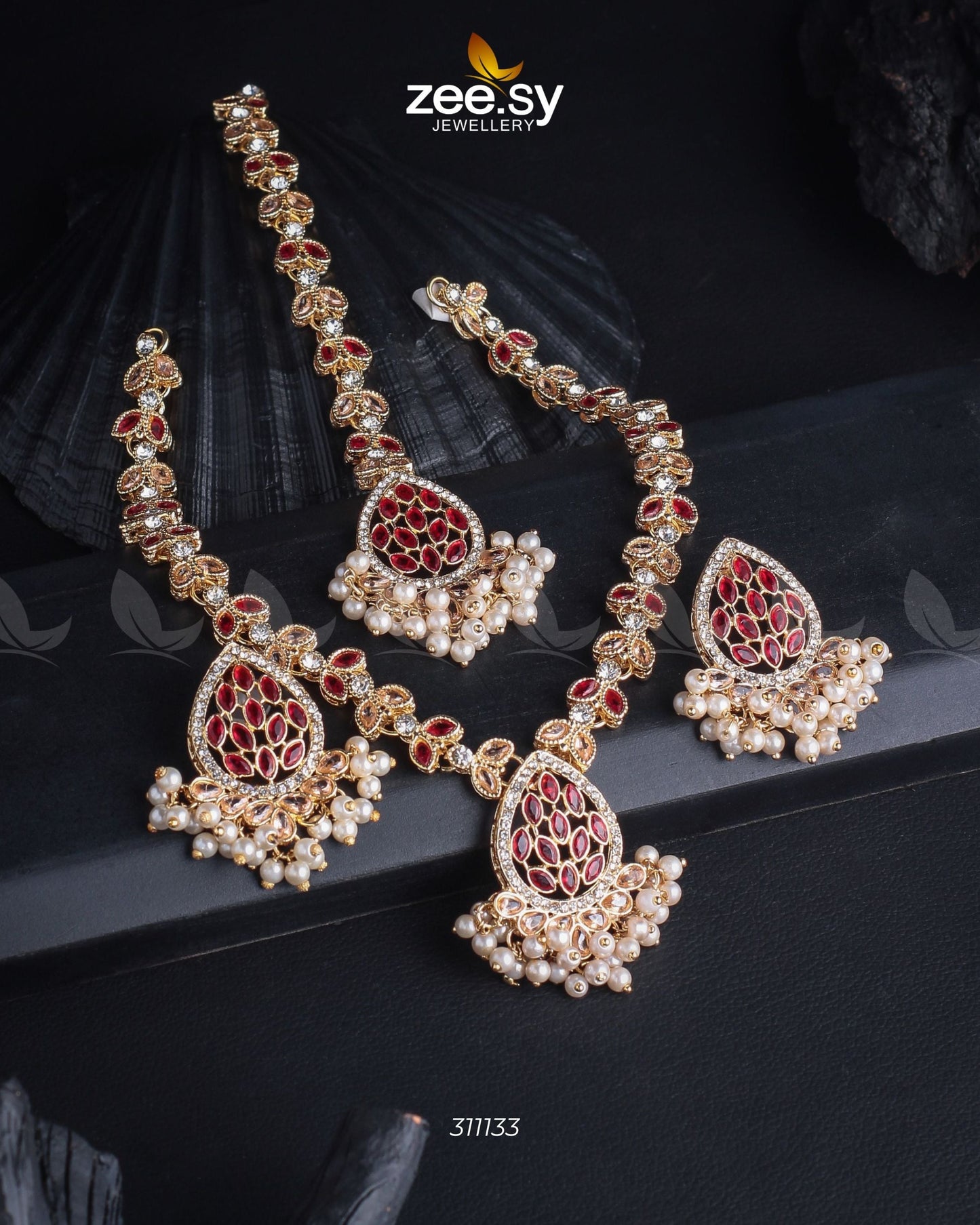 Luxe Necklace Set Golden Red