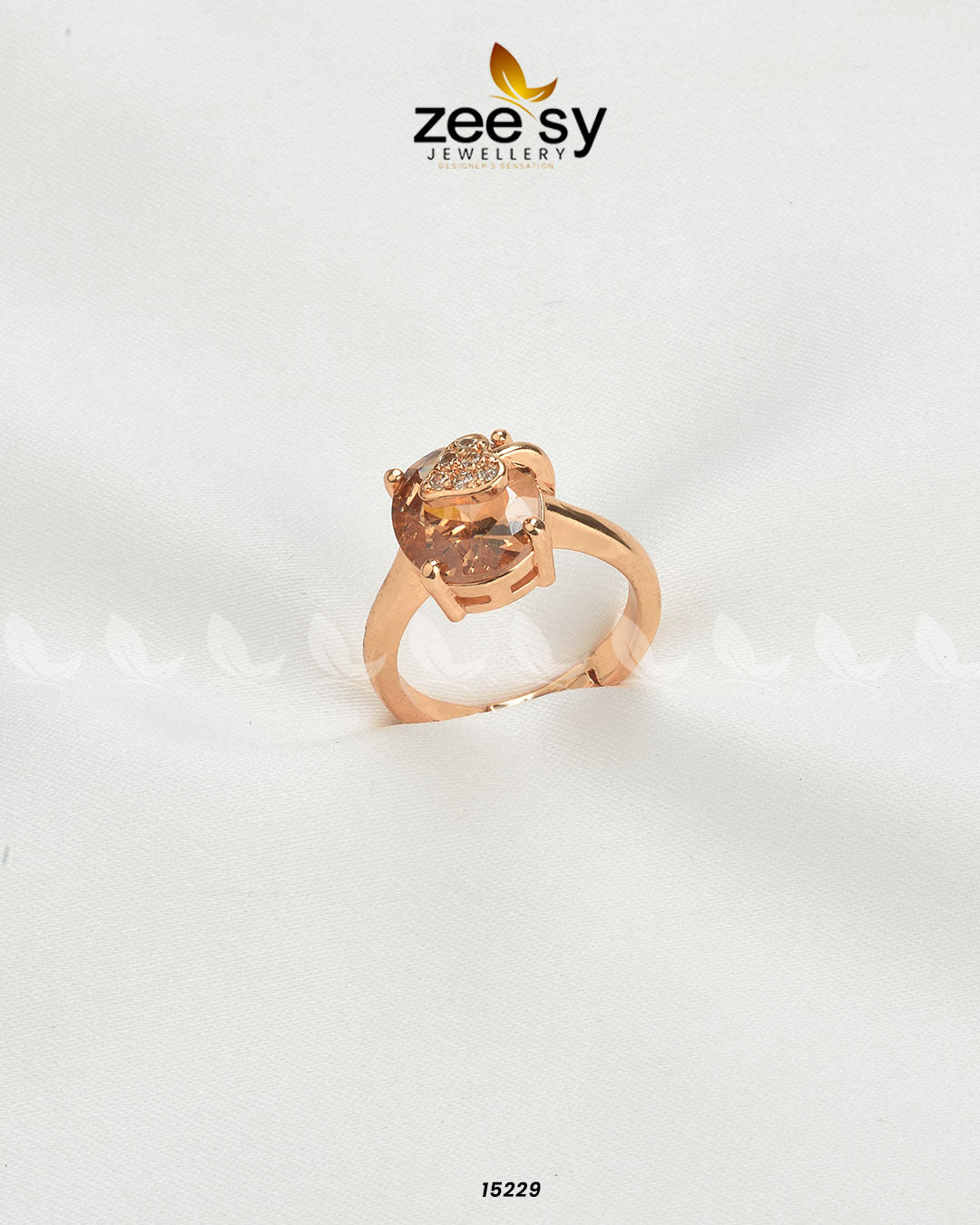 Sizzling Charming Ring Champagne