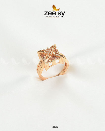Solstice Ring Champagne