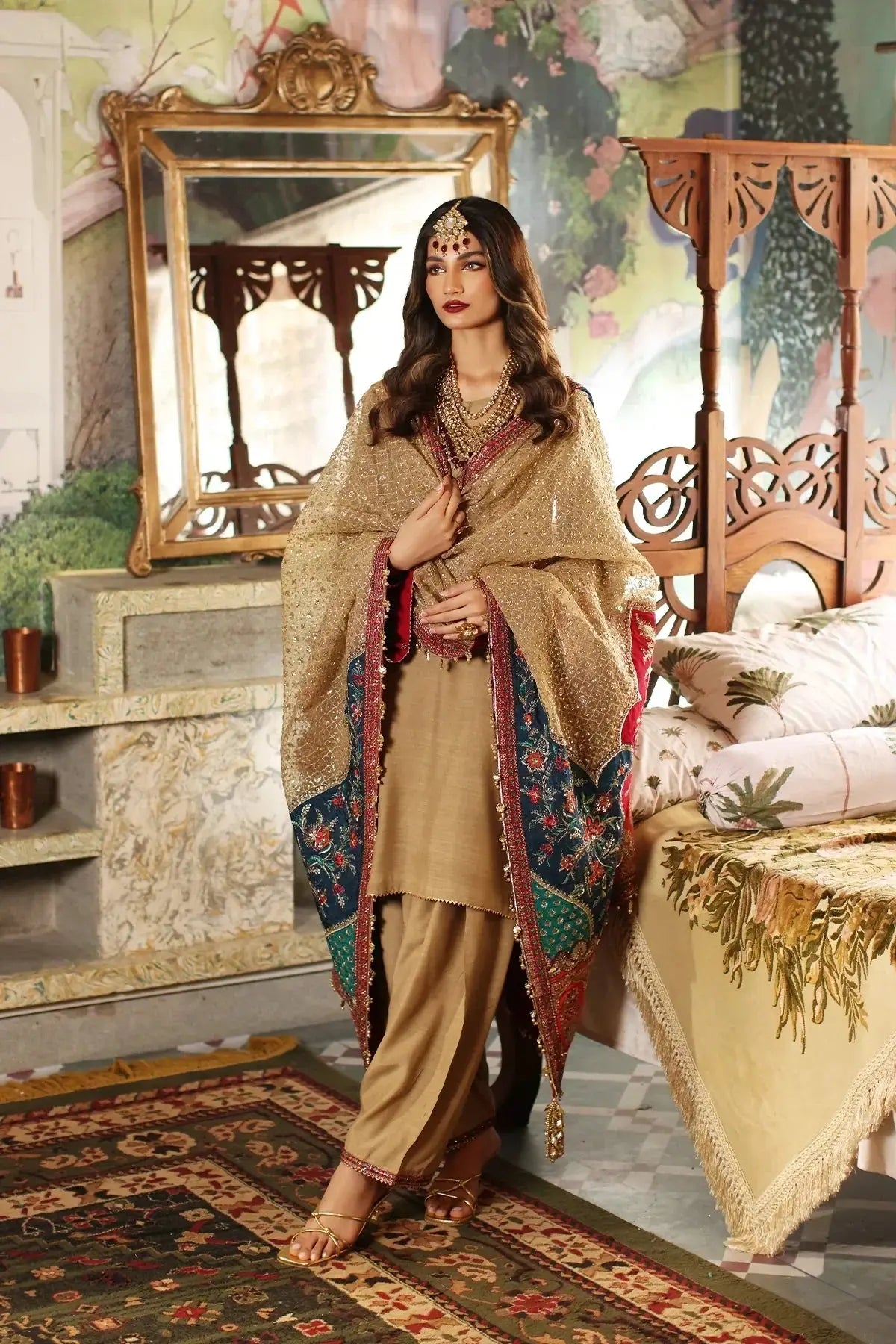 Mina Kashif | Meeral Formals 23 | MKF23-16 - Pakistani Designer Dress - by Mina Kashif | Type: Formal - 100% Original at Saira Sultan