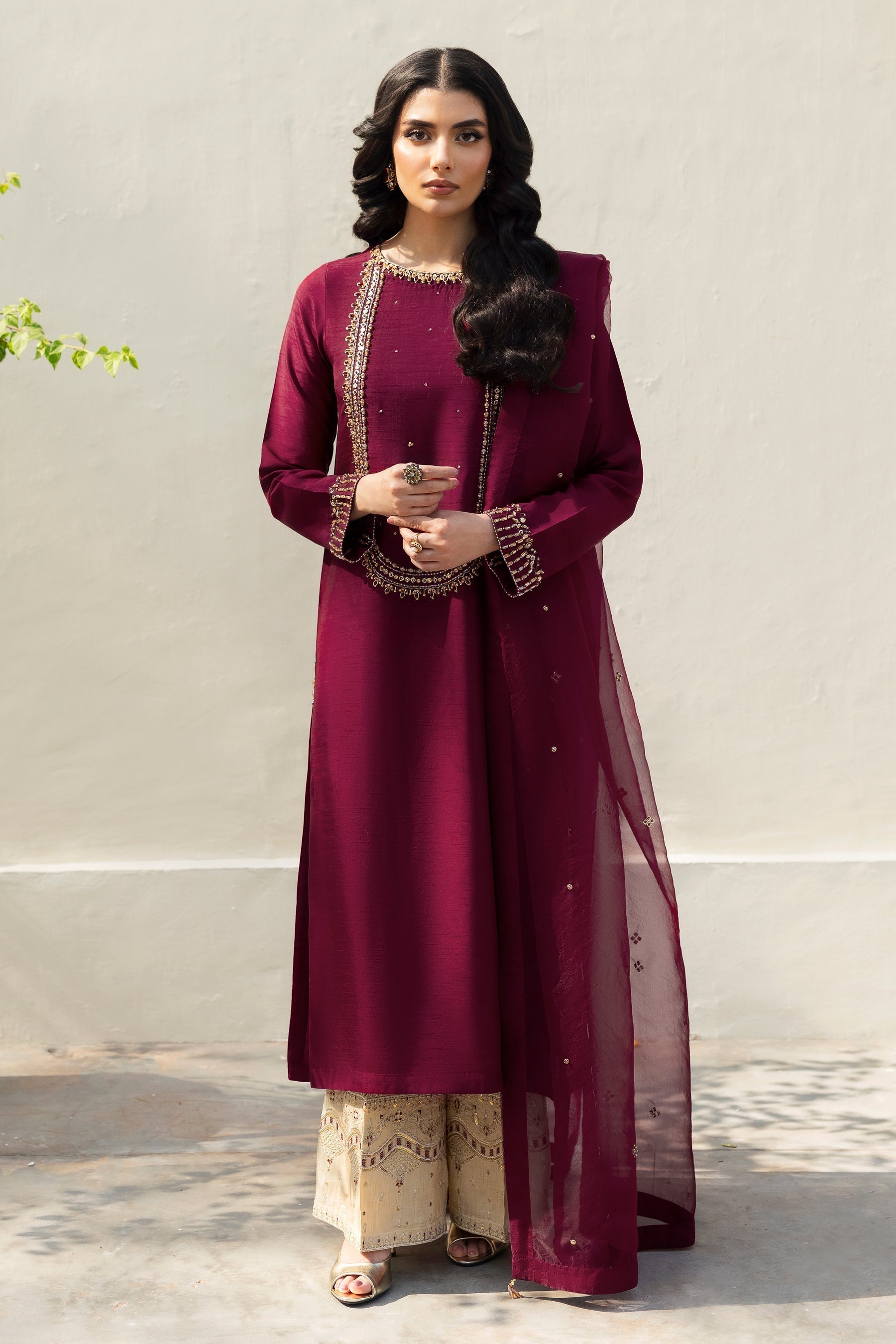Naqshi | Rijaas Luxury Pret 24 | PARIZE XS Burgundy Indian Raw Silk
