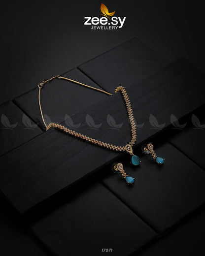 Nargis Zircon Necklace