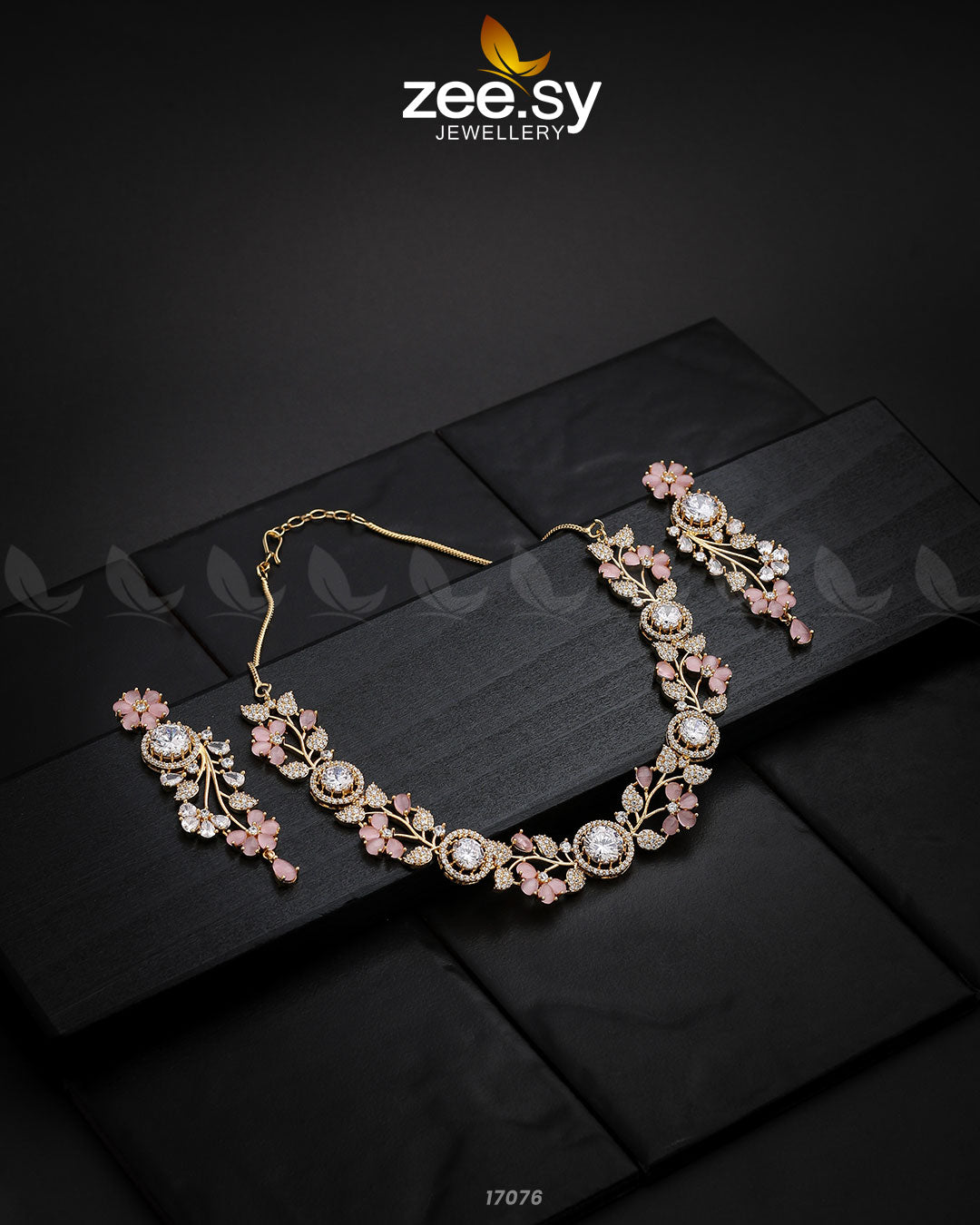 Noorani Zircon Necklace Golden Champagne