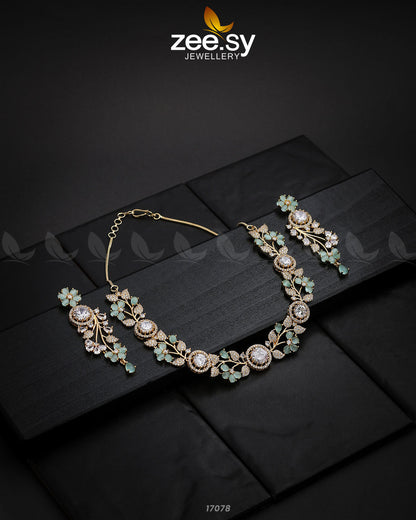 Noorani Zircon Necklace Golden Mint Green