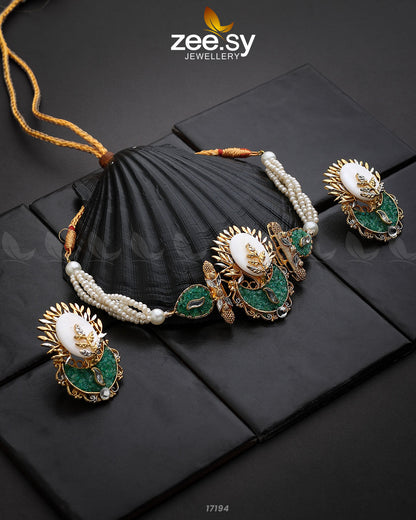 Beloved Adornments Necklace Green