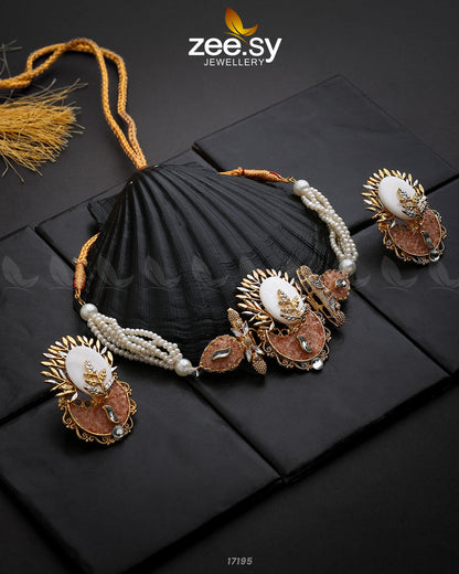 Beloved Adornments Necklace Champagne