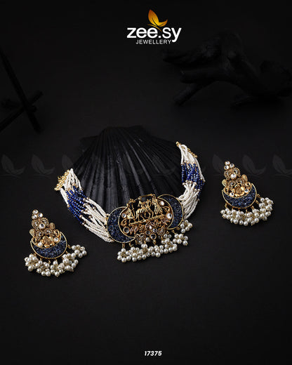 Medallion Necklace Blue