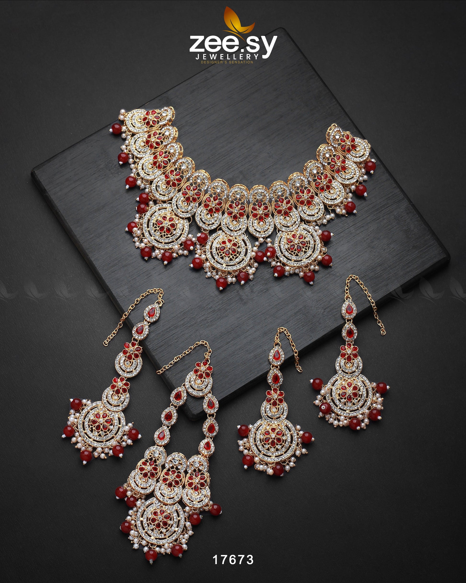 Panoramic Necklace Golden Red